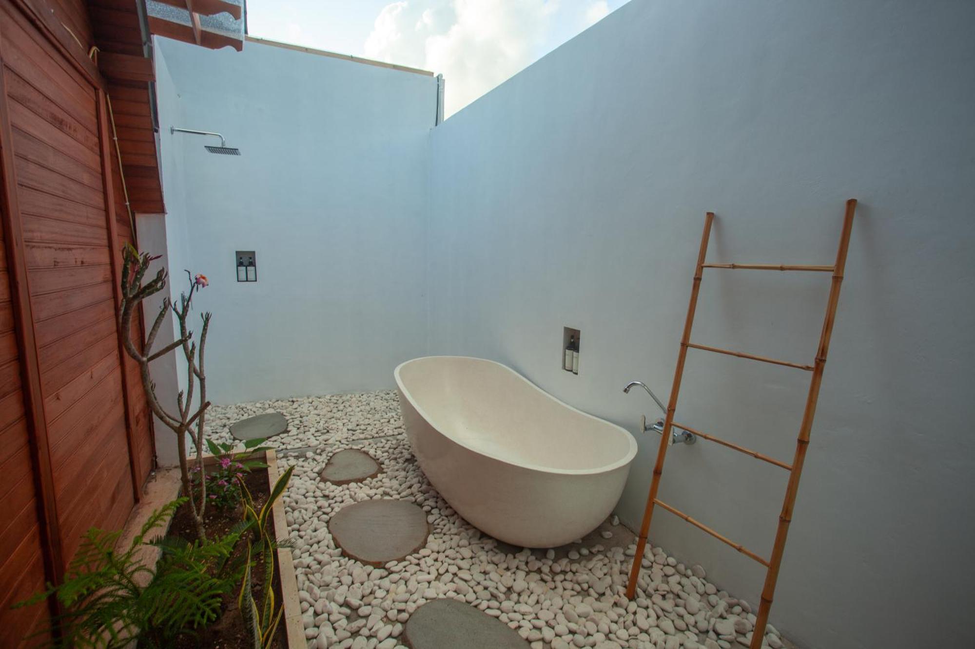 Plumeria Np Batununggul المظهر الخارجي الصورة